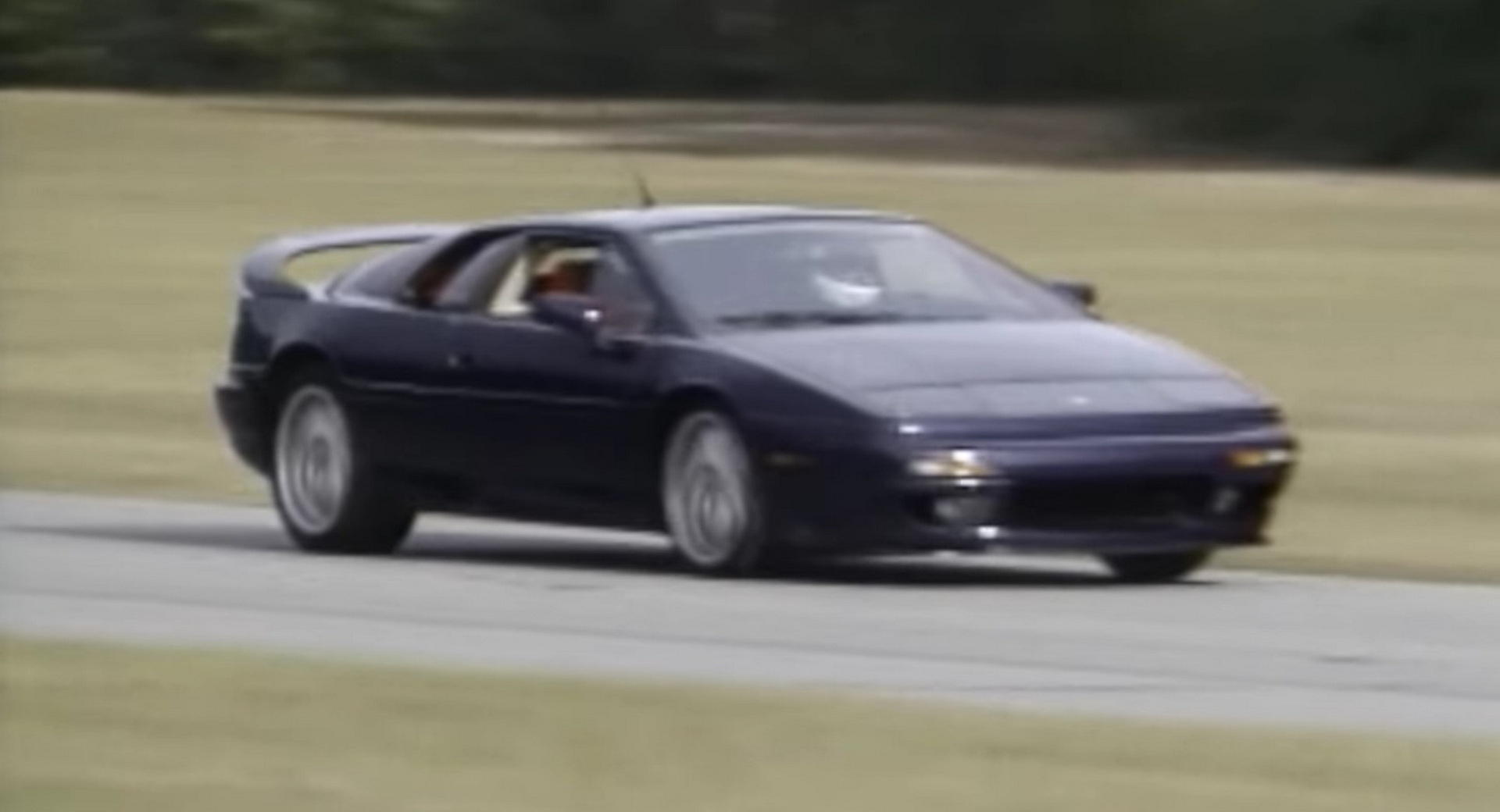 The Lotus Esprit S4S Proved That A Four-Pot Supercar Could Work | Carscoops