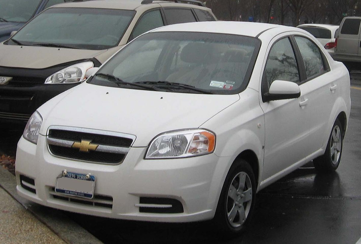 File:2nd Chevrolet Aveo sedan.jpg - Wikimedia Commons
