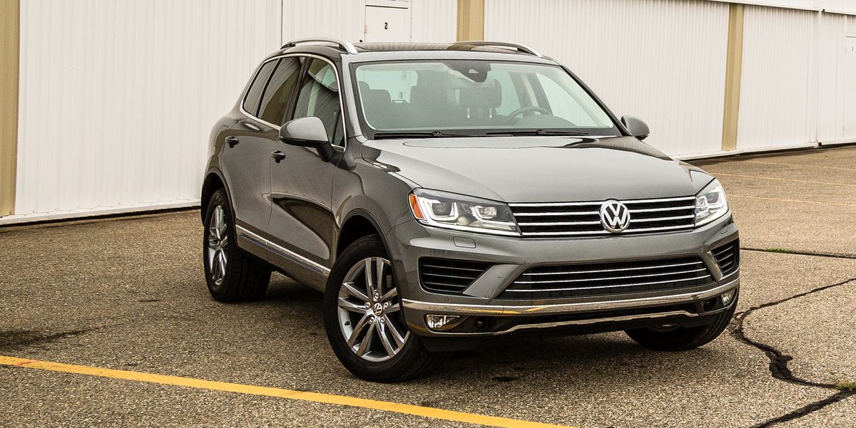 2017 Volkswagen Touareg Review, Pricing, and Specs