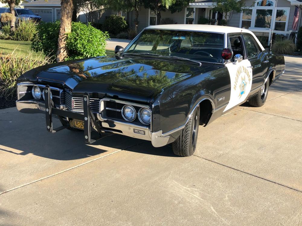 1967 Oldsmobile Delmont 88 California Highway Patrol - Code 3 Garage