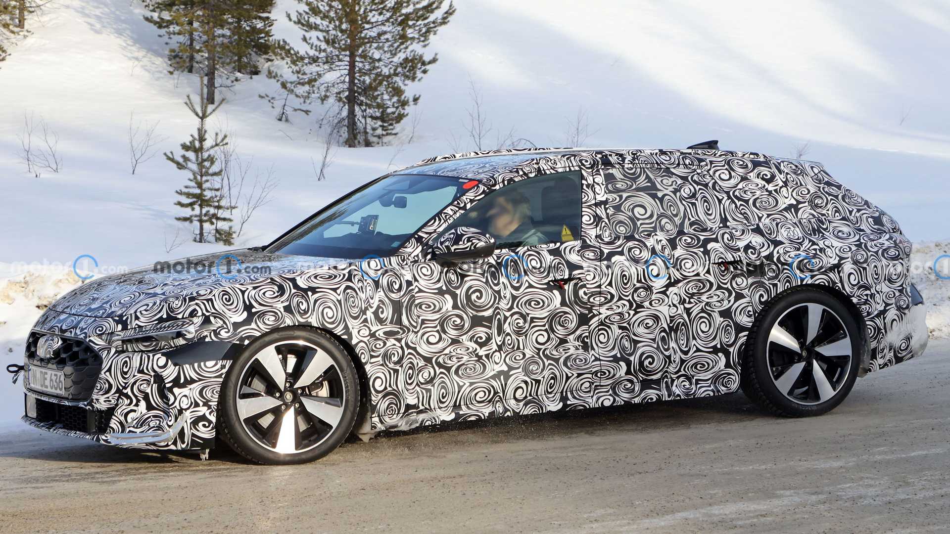 Audi S4 Avant Successor Spied With Smaller Grille During Winter Test