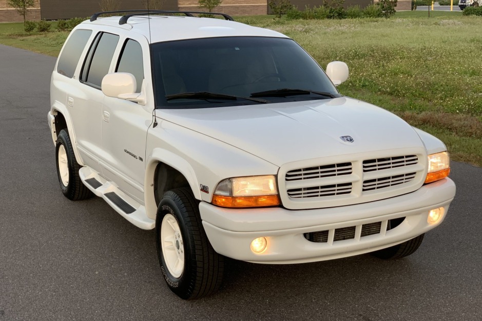 No Reserve: 1999 Dodge Durango SLT 4x4 for sale on BaT Auctions - sold for  $15,750 on January 20, 2022 (Lot #63,878) | Bring a Trailer
