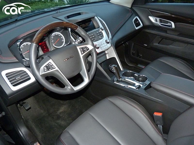 2013 GMC Terrain Interior Review - Seating, Infotainment, Dashboard and  Features | CarIndigo.com