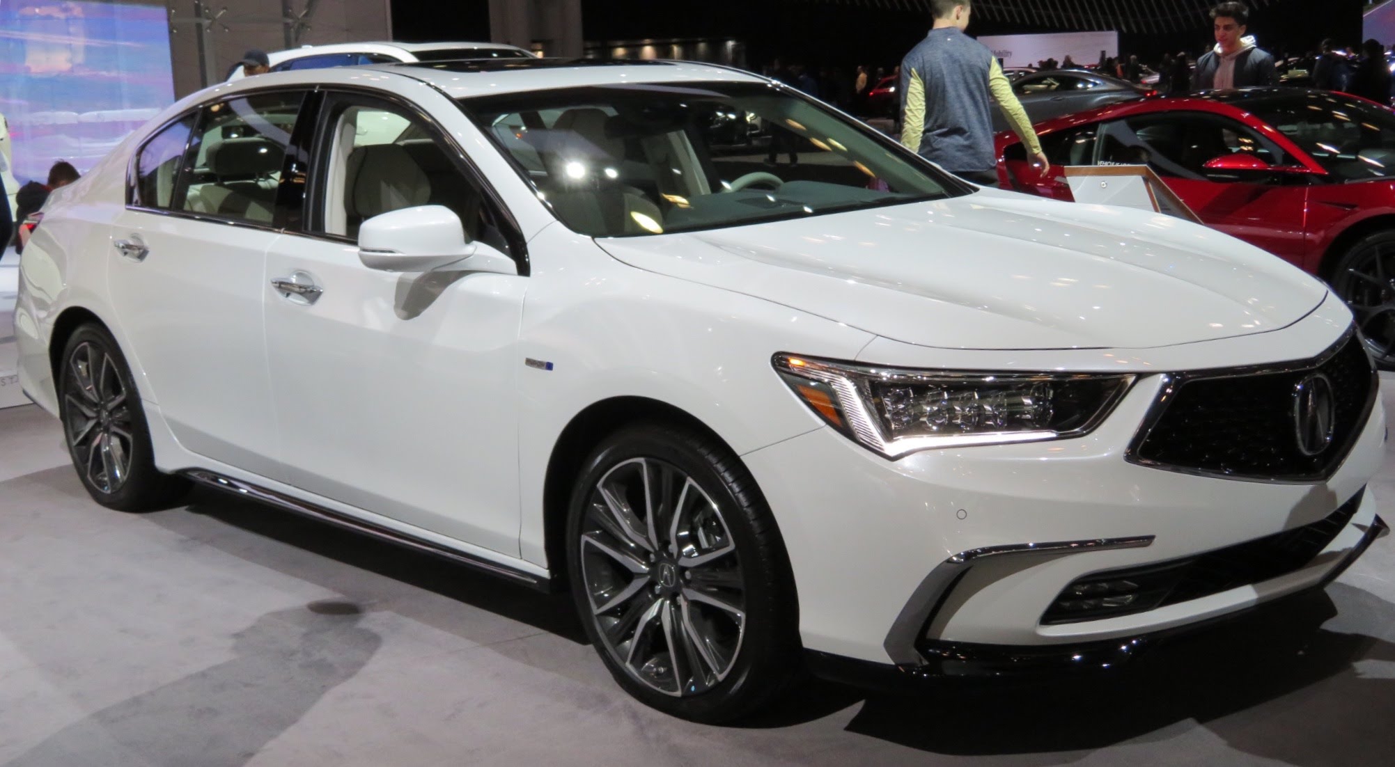 File:2018 Acura RLX sedan front 4.2.18.jpg - Wikimedia Commons