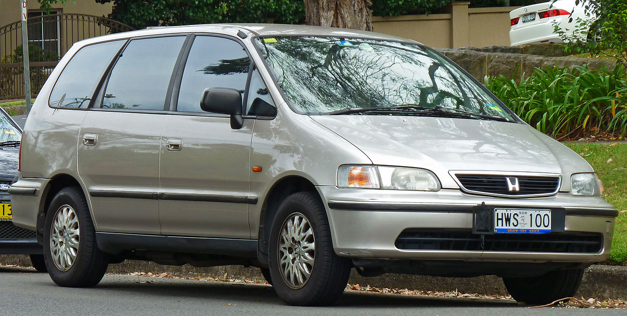 File:1998-2000 Honda Odyssey van (2011-03-10) 01.jpg - Wikimedia Commons
