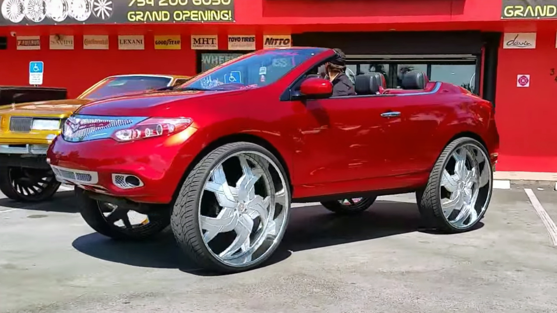 Yes, this is a Nissan Murano convertible on 34-inch wheels | Top Gear