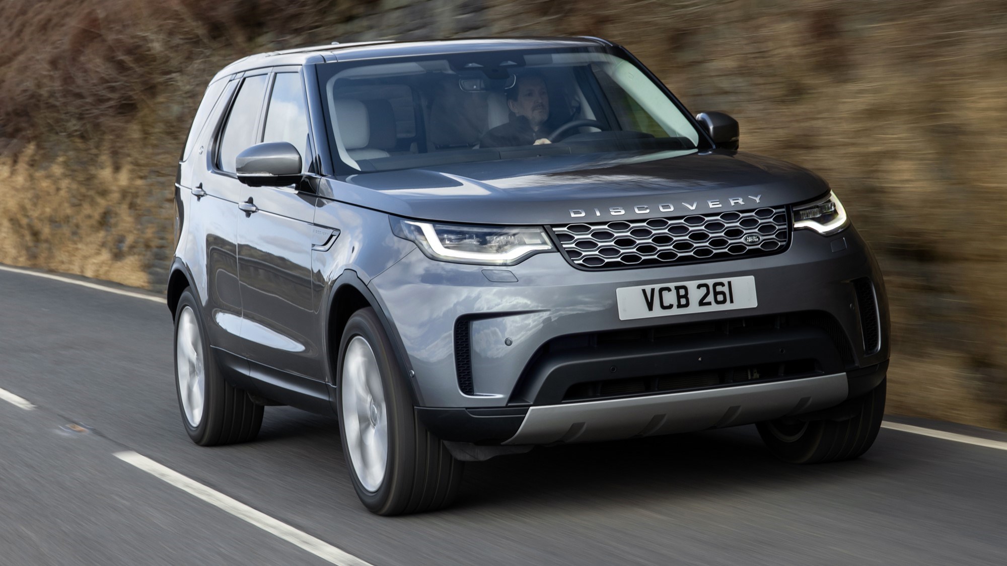 Land Rover Discovery (2021) review: Defender contender | CAR Magazine