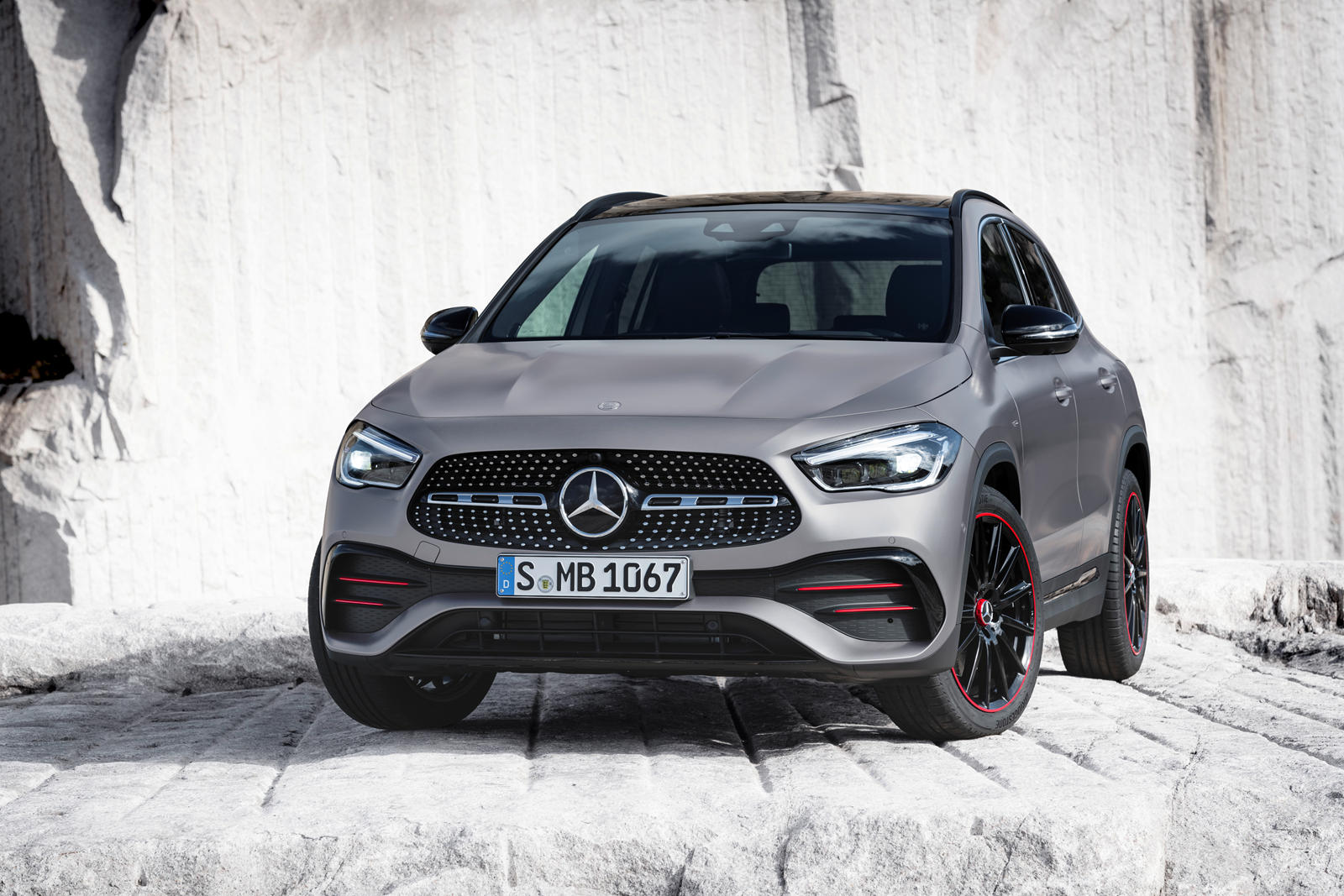 Mercedes-Benz GLA-Class SUV Generations: All Model Years | CarBuzz