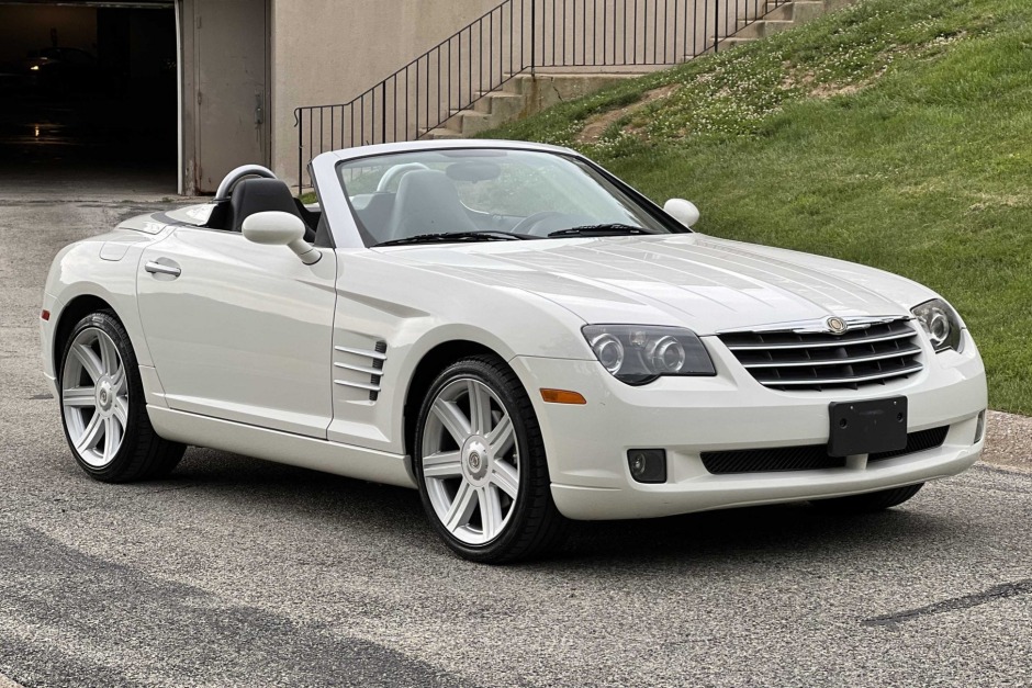 No Reserve: 10k-Mile 2006 Chrysler Crossfire Limited Roadster for sale on  BaT Auctions - sold for $22,500 on August 8, 2022 (Lot #80,871) | Bring a  Trailer
