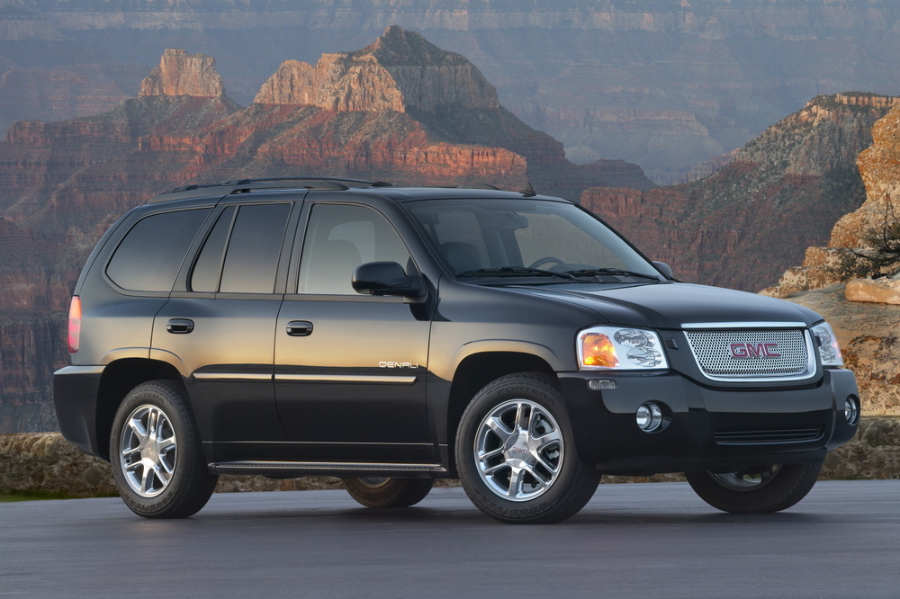 2009 GMC Envoy Review: Prices, Specs, and Photos - The Car Connection