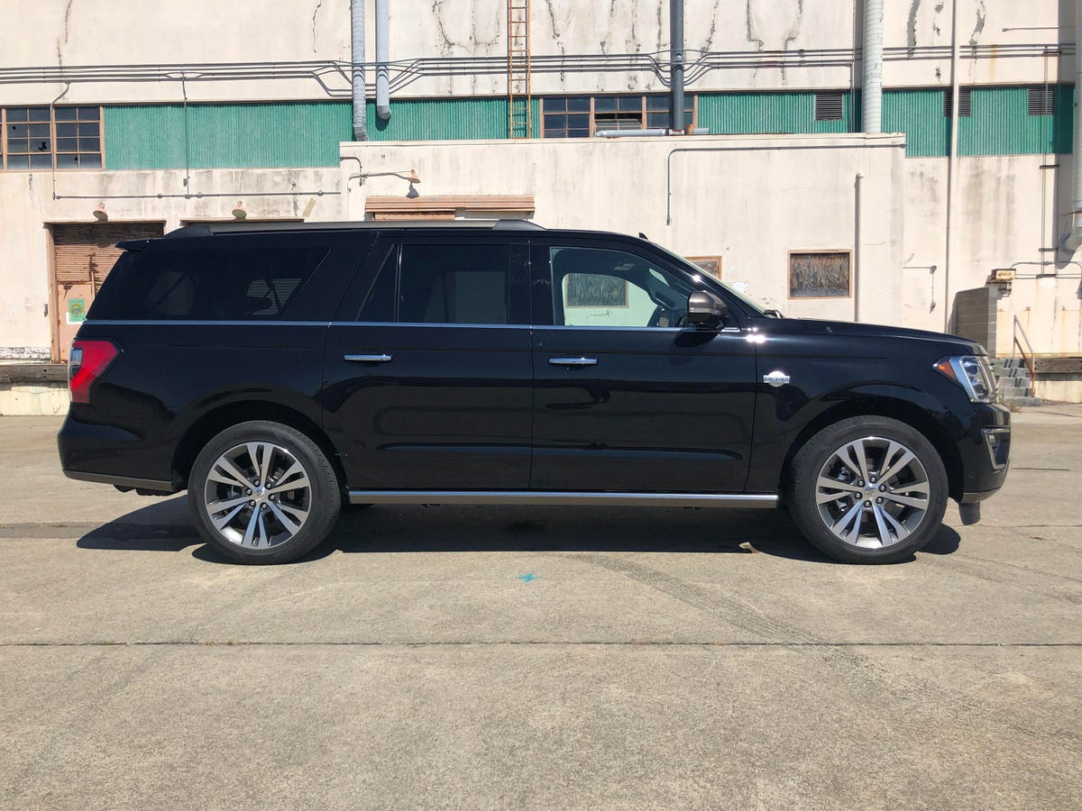 2020 Ford Expedition Max review: Big-time family hauler - CNET