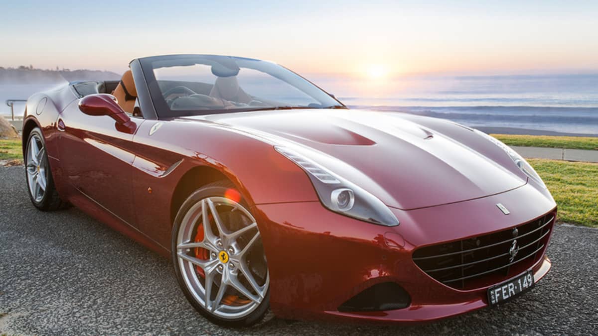 2015 Ferrari California Review - Drive