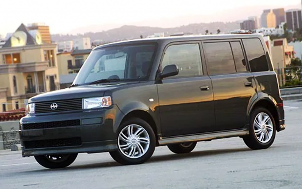 Review Flashback! 2004 Scion xB | The Daily Drive | Consumer Guide® The  Daily Drive | Consumer Guide®