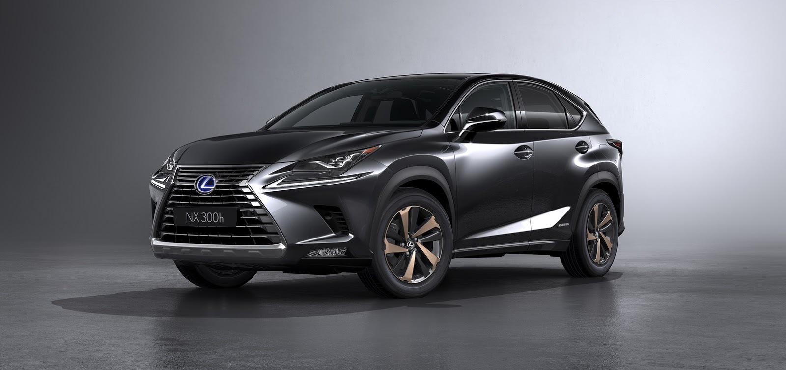 Lexus Facelifts NX For 2018, NX 200t Now Called NX 300 - autoevolution