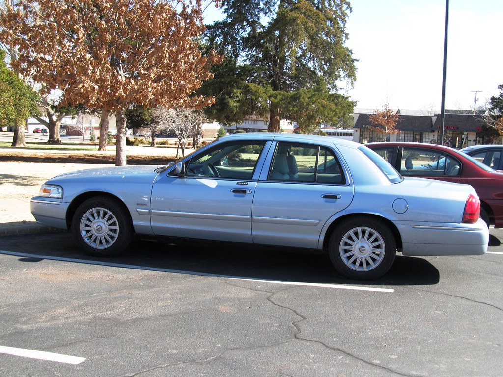 My 2009 Mercury Grand Marquis LS Ultimate Edition | . | M Potter | Flickr