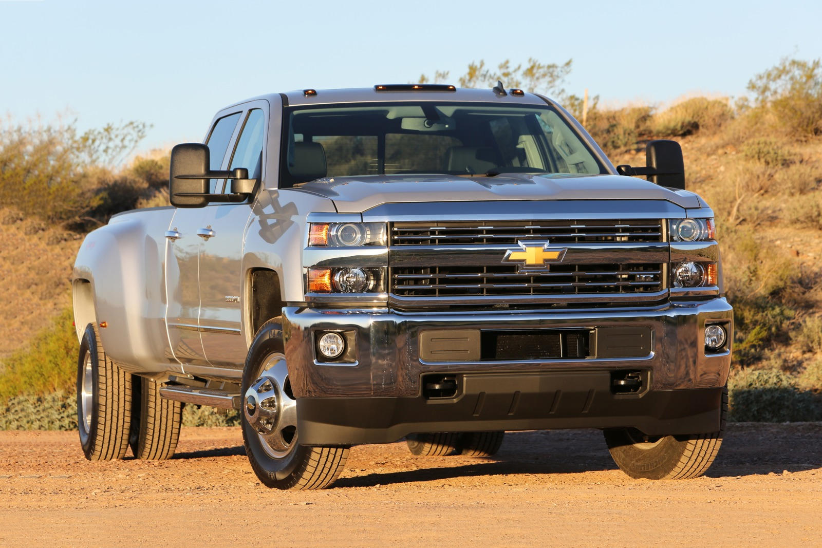 2017 Chevrolet Silverado 3500HD: Review, Trims, Specs, Price, New Interior  Features, Exterior Design, and Specifications | CarBuzz