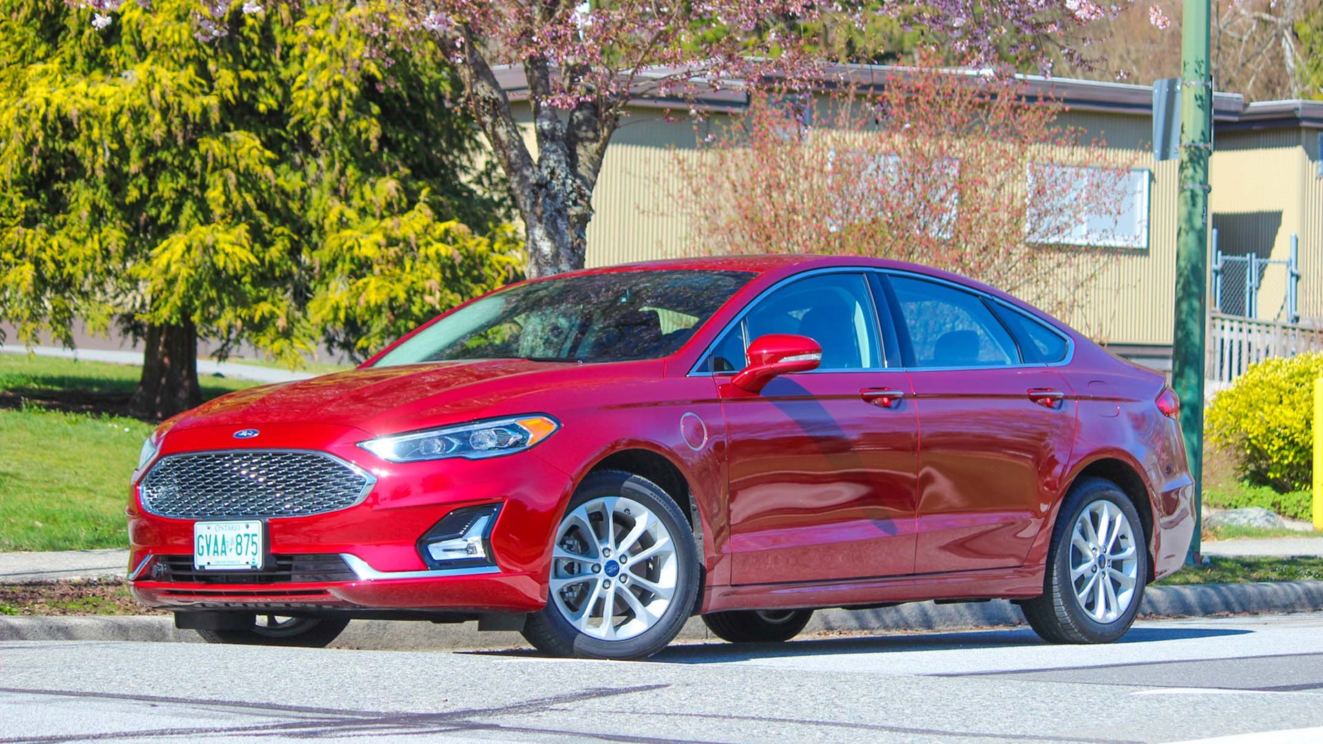 2019 Ford Fusion Energi Review | AutoTrader.ca