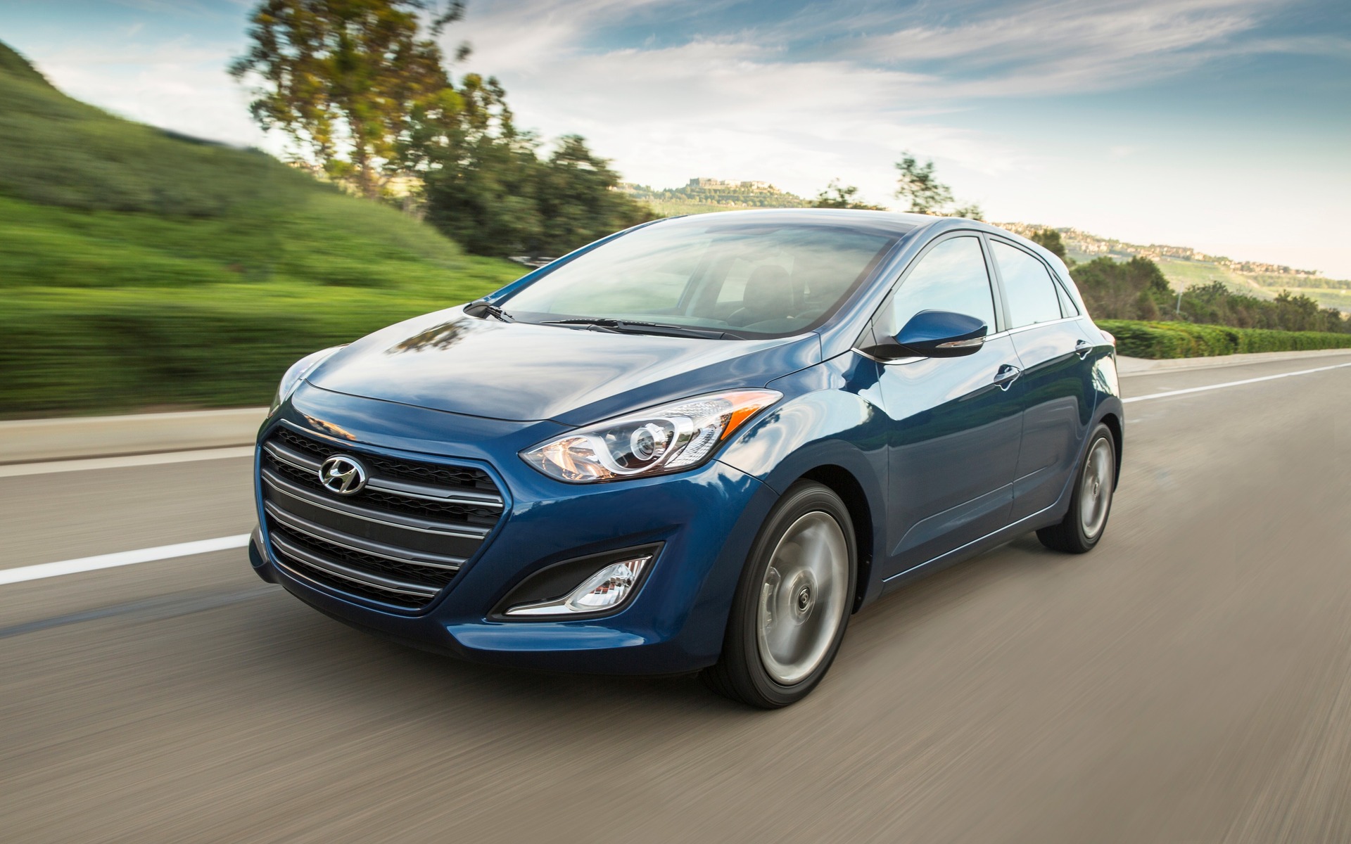 2016 Hyundai Elantra - News, reviews, picture galleries and videos - The  Car Guide