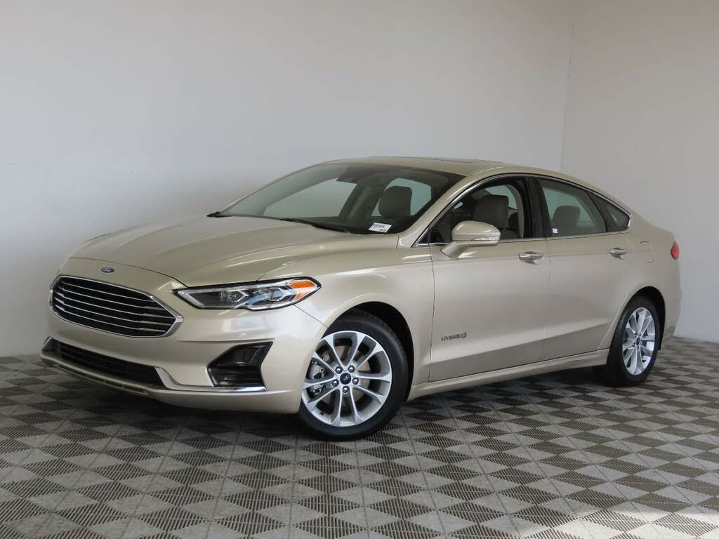 Used Ford Fusion Hybrid for Sale (with Photos) - CarGurus