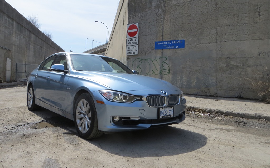 2013 BMW ActiveHybrid 3: Battery-Powered Luxury, With A Twist - The Car  Guide