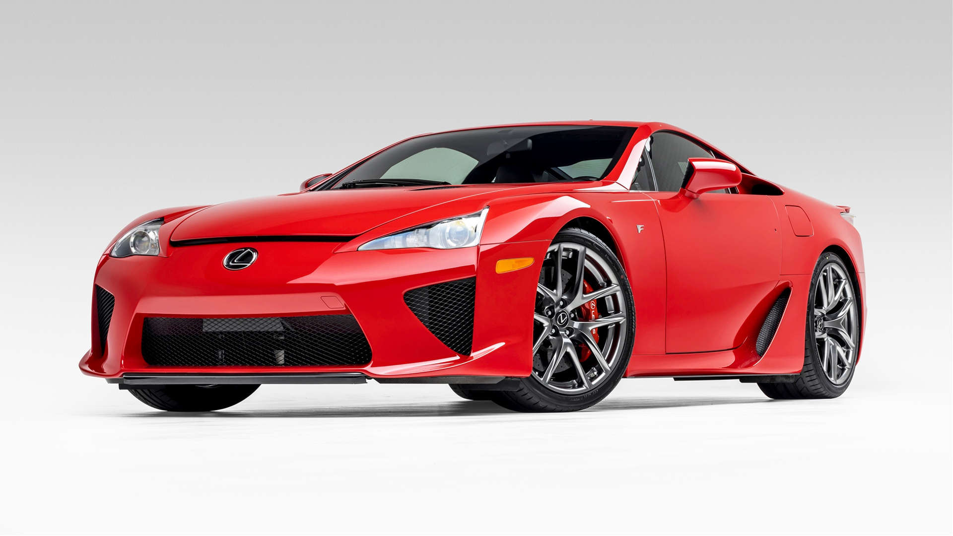 Another Stunning Red Lexus LFA Is Up For Auction | Carscoops