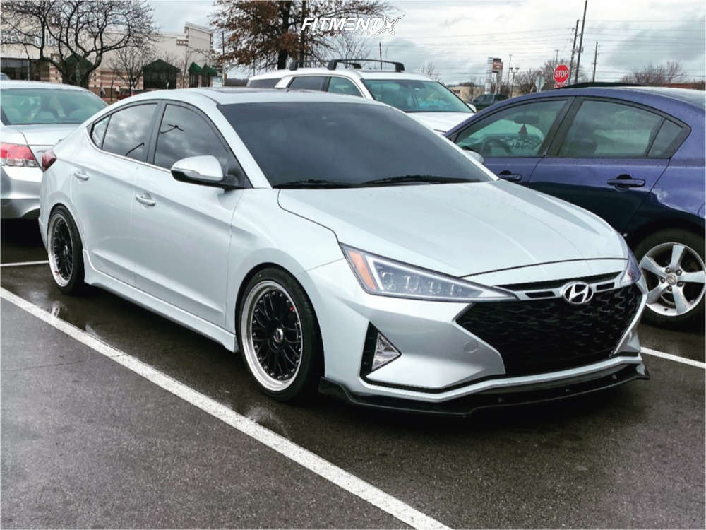 2019 Hyundai Elantra Sport with 18x8.5 XXR 521 and Federal 225x40 on  Lowering Springs | 1528687 | Fitment Industries
