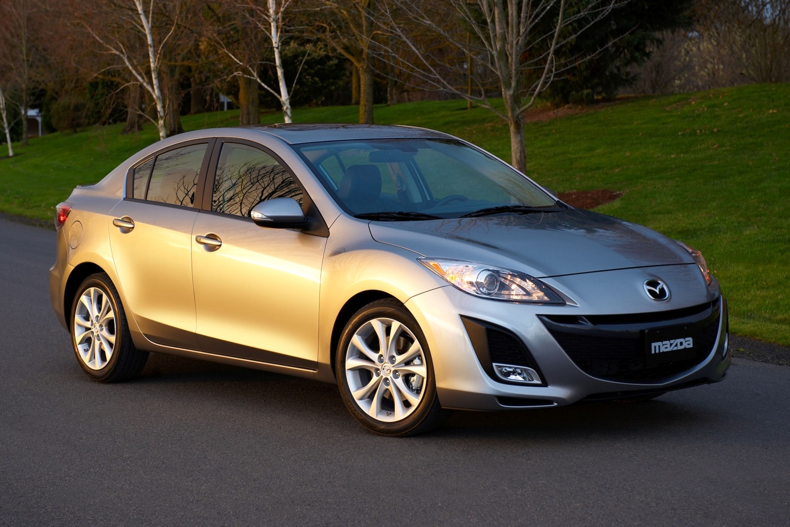 2011 Mazda 3 Review & Ratings | Edmunds