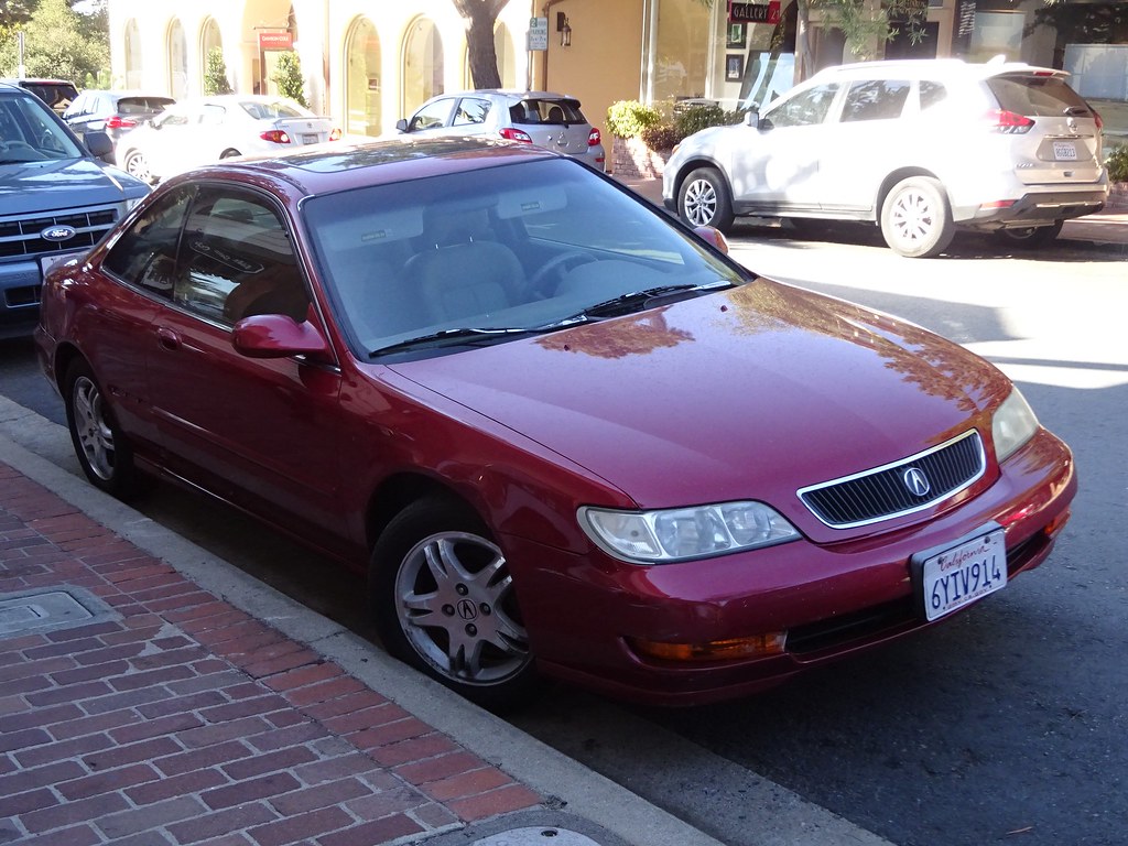 1998 Acura CL | The first generation of the Acura TL was bui… | Flickr
