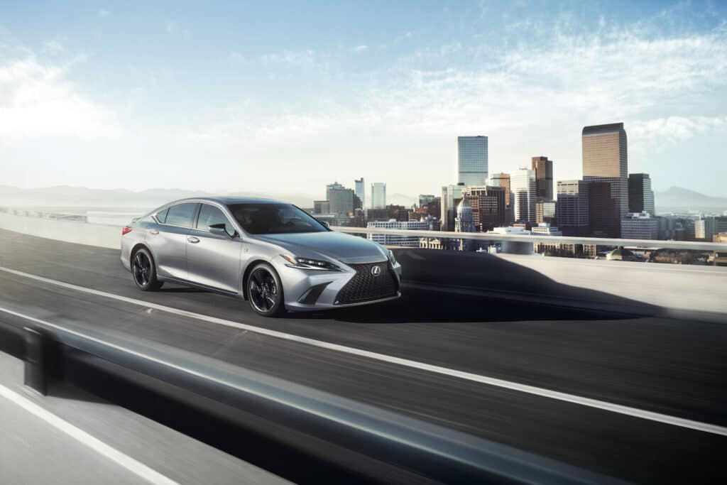 Lexus Gives ES an Interior Makeover for 2023 - The Detroit Bureau