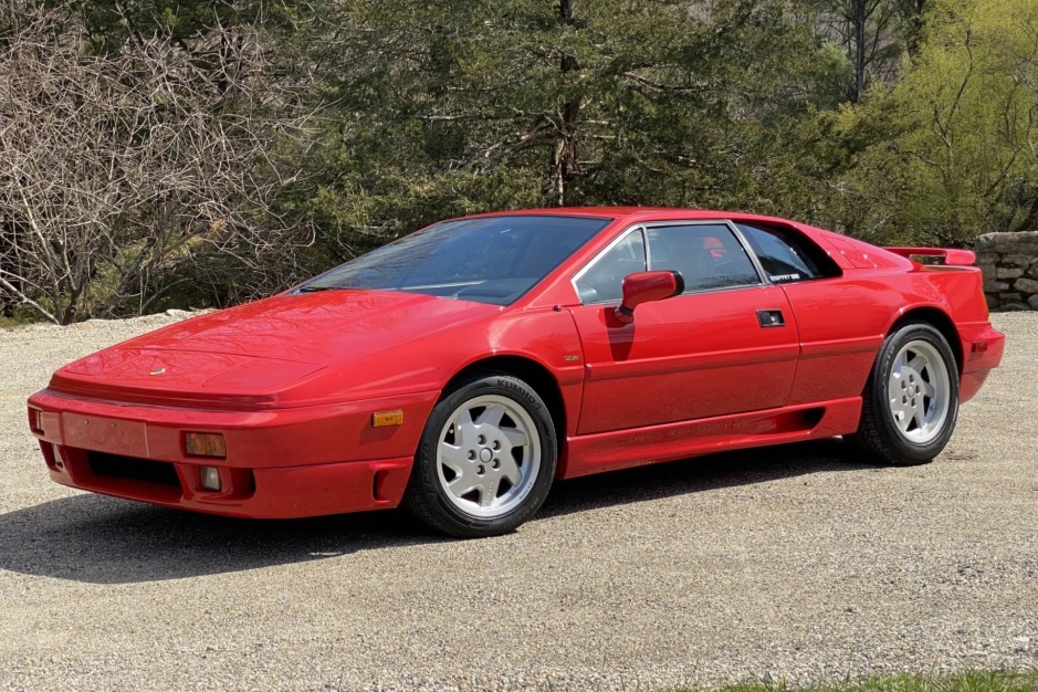 1991 Lotus Esprit Turbo SE for sale on BaT Auctions - sold for $27,000 on  May 26, 2020 (Lot #31,861) | Bring a Trailer