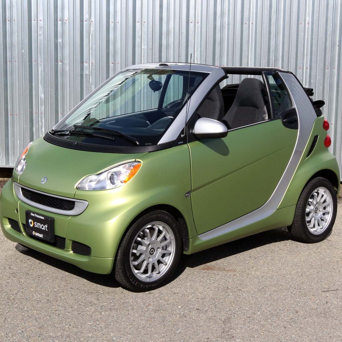 2011 Smart ForTwo Cabriolet review: 2011 Smart ForTwo Cabriolet - CNET