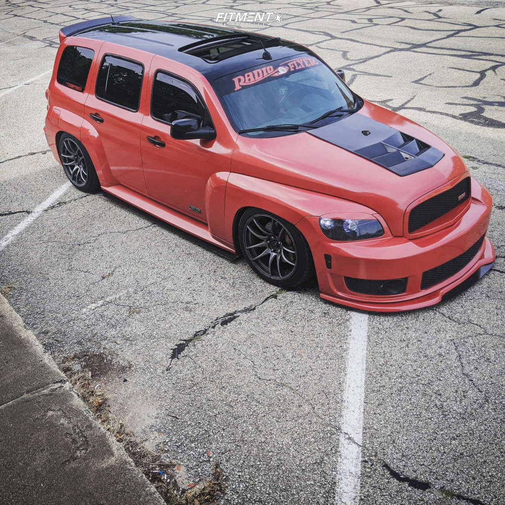 2009 Chevrolet HHR SS with 18x9.5 Vors Tr4 and Federal 235x40 on Air  Suspension | 1517532 | Fitment Industries