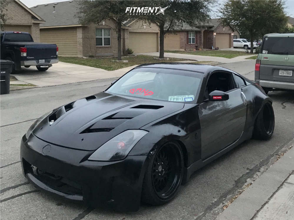 2003 Nissan 350Z Touring with 19x12.5 DPE AR25 and Michelin 265x35 on  Coilovers | 673681 | Fitment Industries