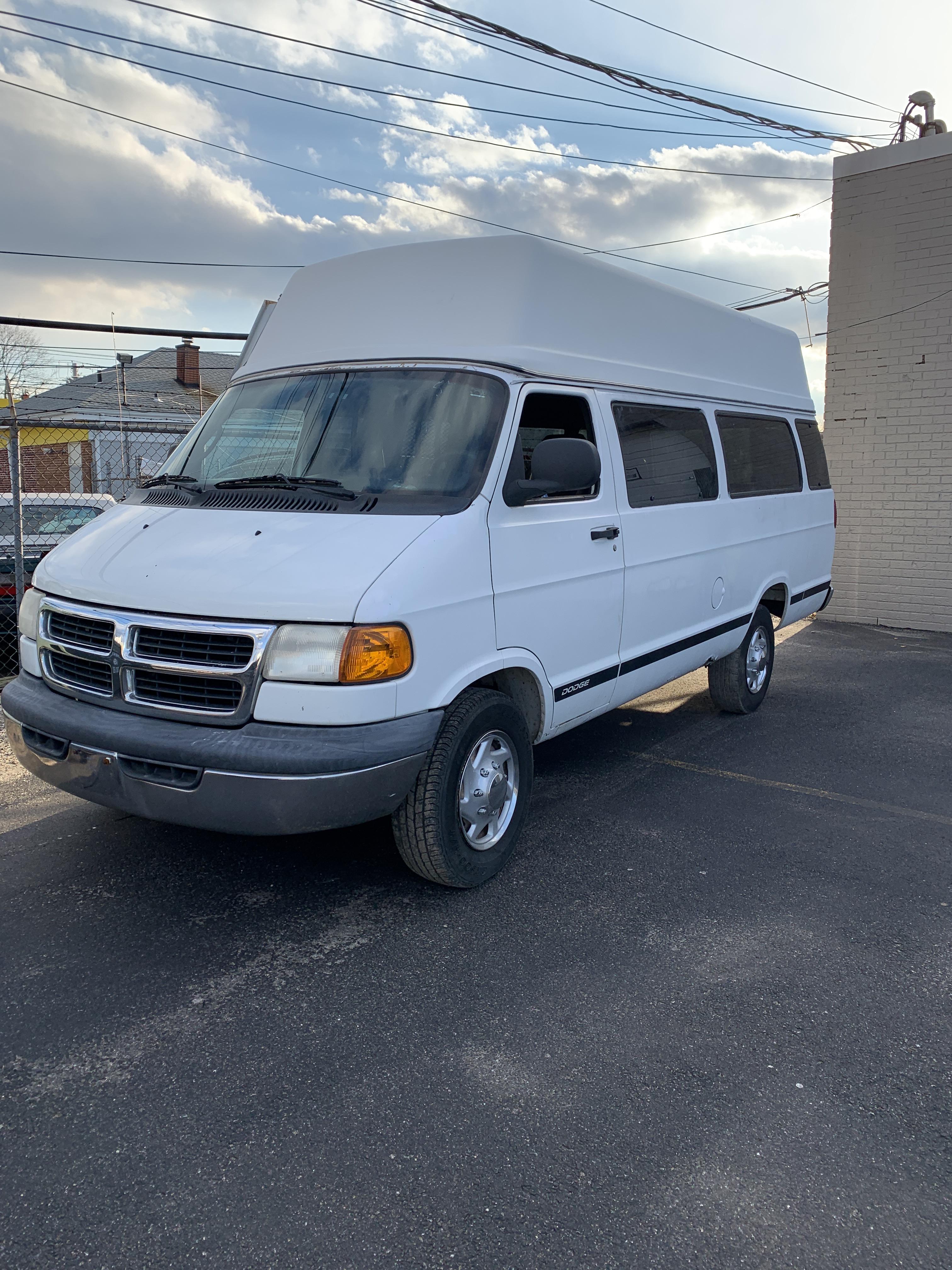 First build! 2002 Ram Wagon 3500.. anybody with a similar Van/Specs have  any advice, would certainly be appreciated. Will keep yall updated. :  r/vandwellers