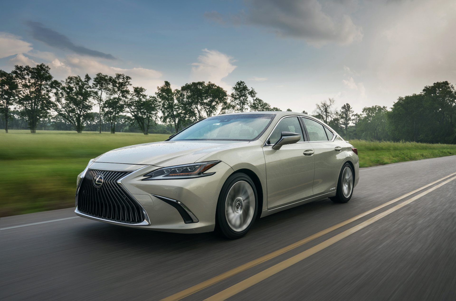 2020 Lexus ES Review, Ratings, Specs, Prices, and Photos - The Car  Connection