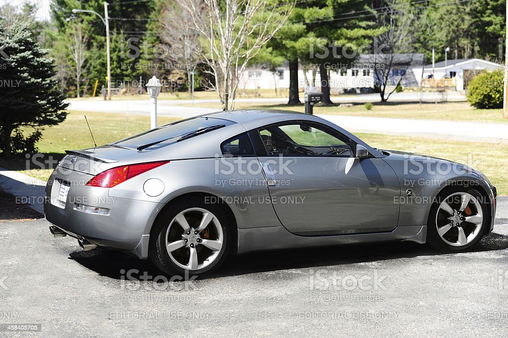 Nissan 350z Sport Car Gray Profile Stock Photo - Download Image Now - Car,  Gray Color, Horizontal - iStock