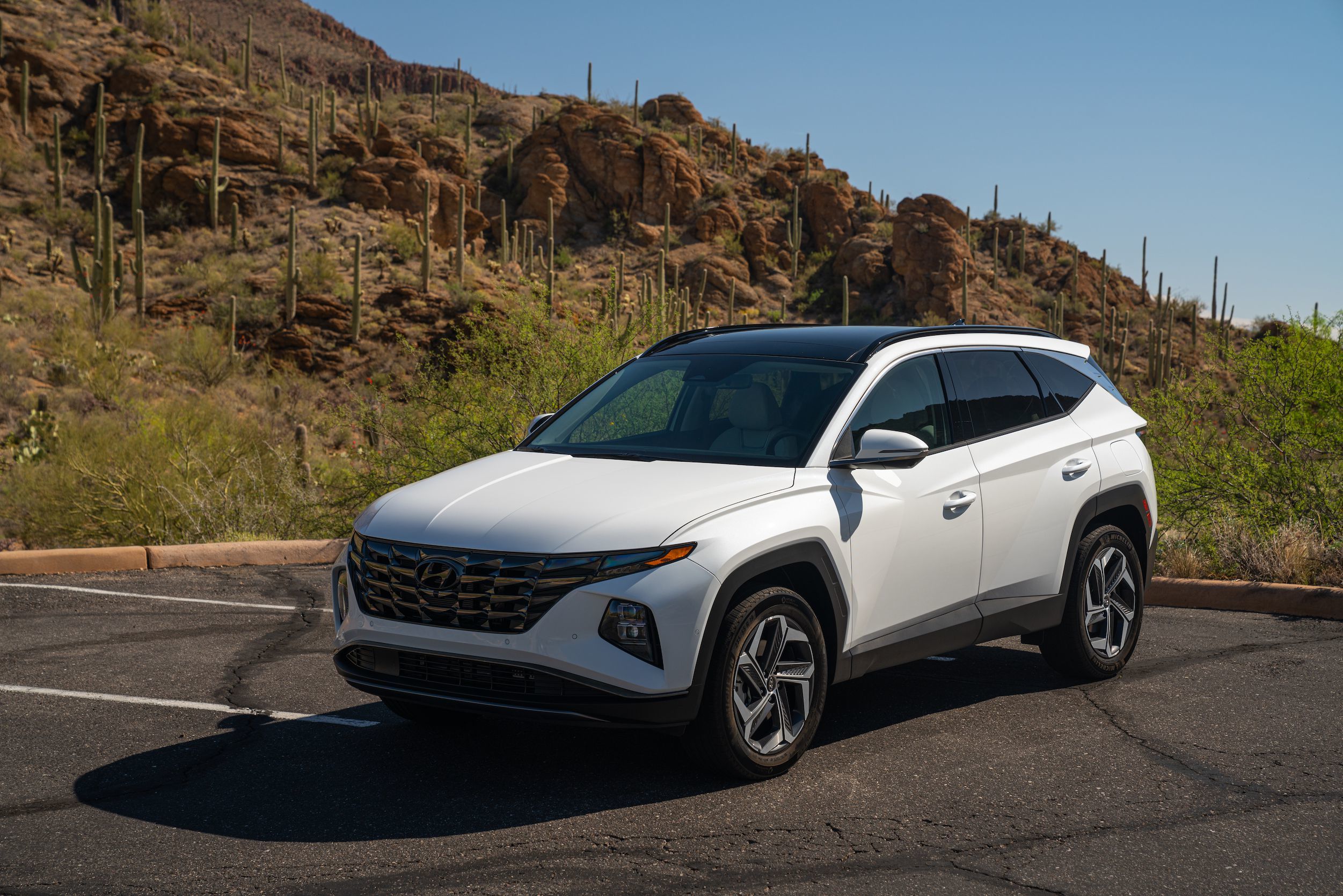 Review: Redesigned 2022 Hyundai Tucson Hybrid offers lively affordability