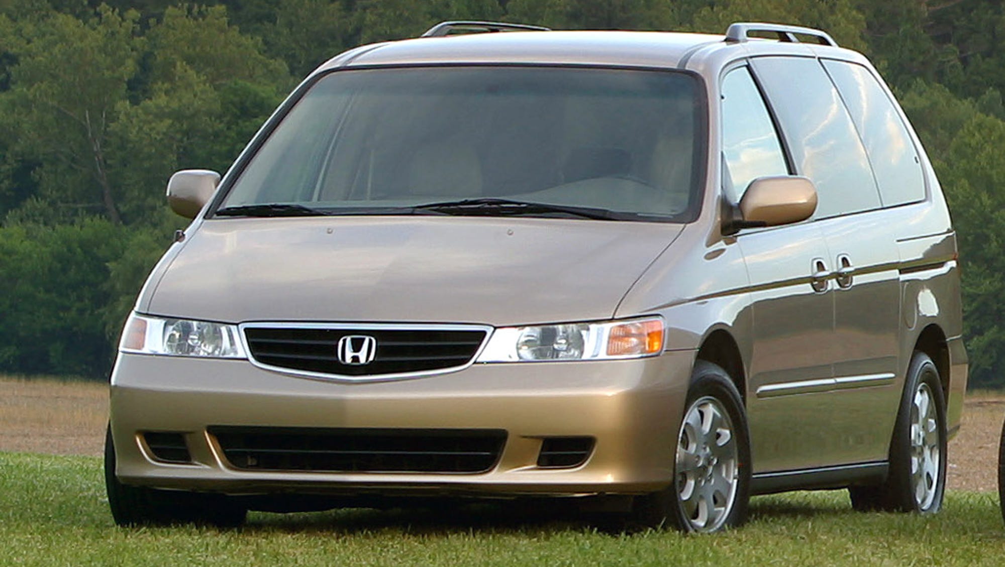 Honda recalls 374,000 Odyssey minivans, Acura SUVs