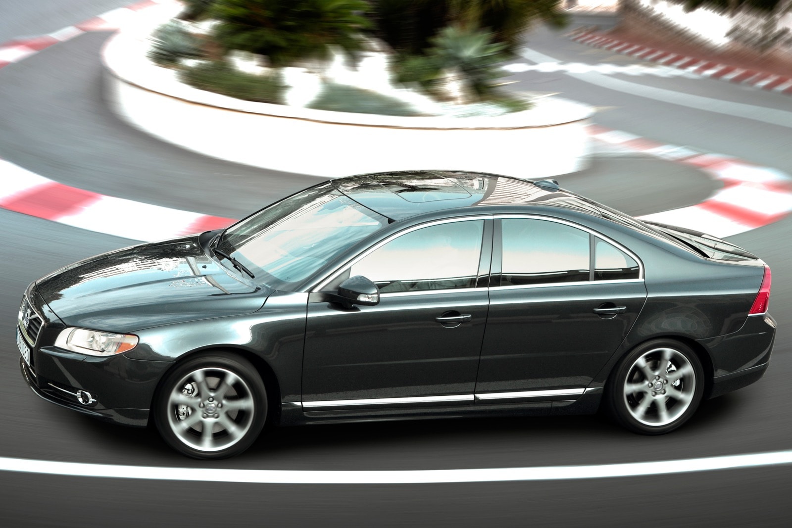2010 Volvo S80 Review & Ratings | Edmunds
