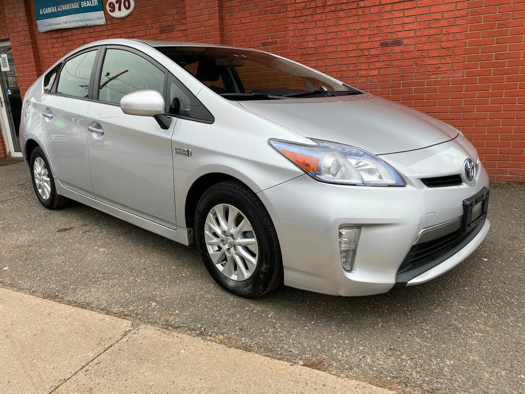 Used Toyota Prius Plug-In for Sale in New York, NY - CarGurus