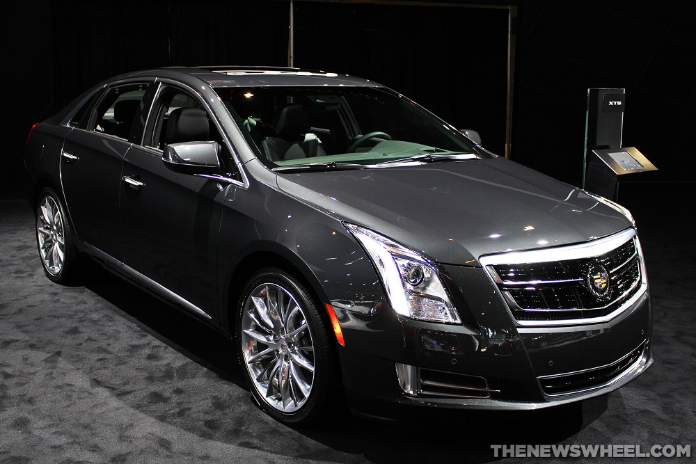 2017 Cadillac XTS Overview - The News Wheel