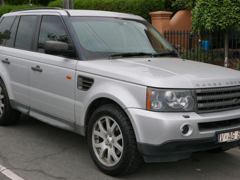 File:2005 Land Rover Range Rover Sport (L320 MY06) TDV6 wagon (2015-12-07)  01.jpg - Wikimedia Commons