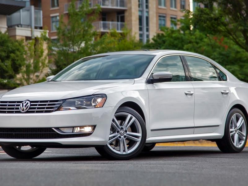 2015 Volkswagen Passat Review & Ratings | Edmunds